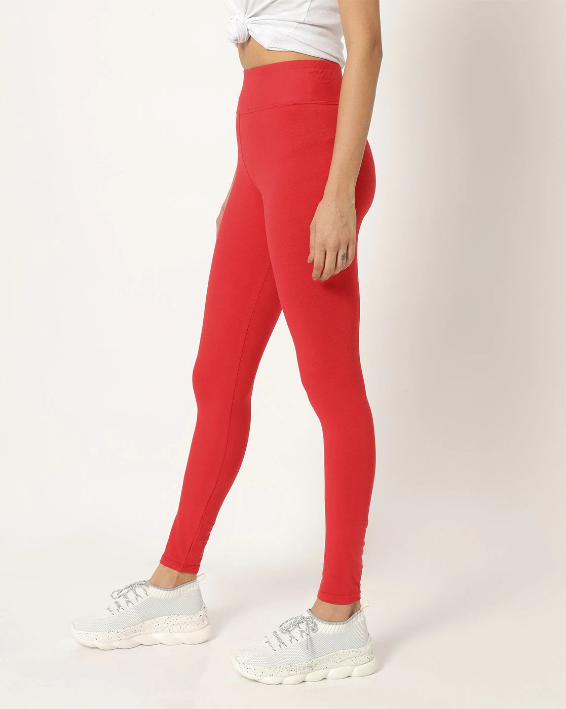 Intrigue Red Ribbed Leggings – Morgainz Collection